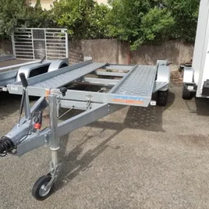 Autotransporter Boro Miniwenus – 385 x 185 cm – zGG 1800 kg – 1 Achse